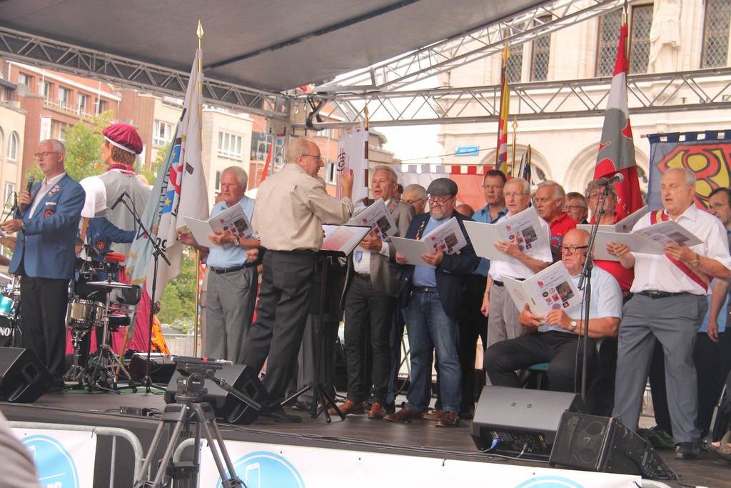 De Joorzangers op de 46st meyboom Leuven