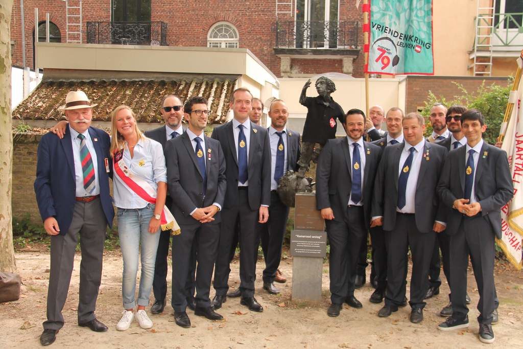 kamerood sestig krijgt de polo van de mannen van 1979